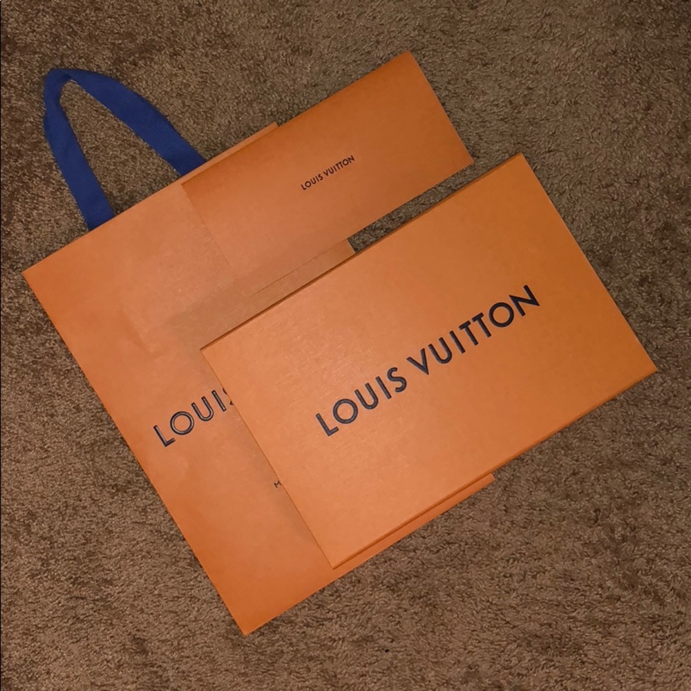 2018 Medium Louis Vuitton Box